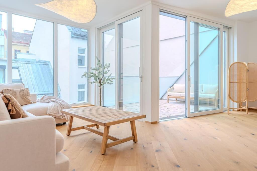 Neustift Deluxe Lägenhet Wien Exteriör bild