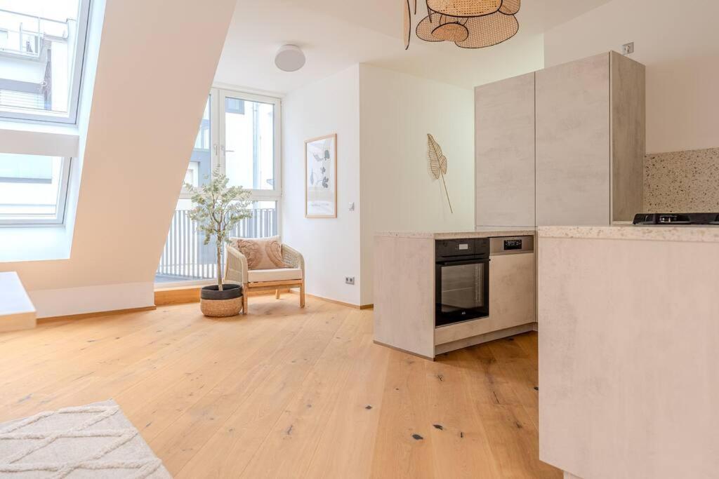 Neustift Deluxe Lägenhet Wien Exteriör bild