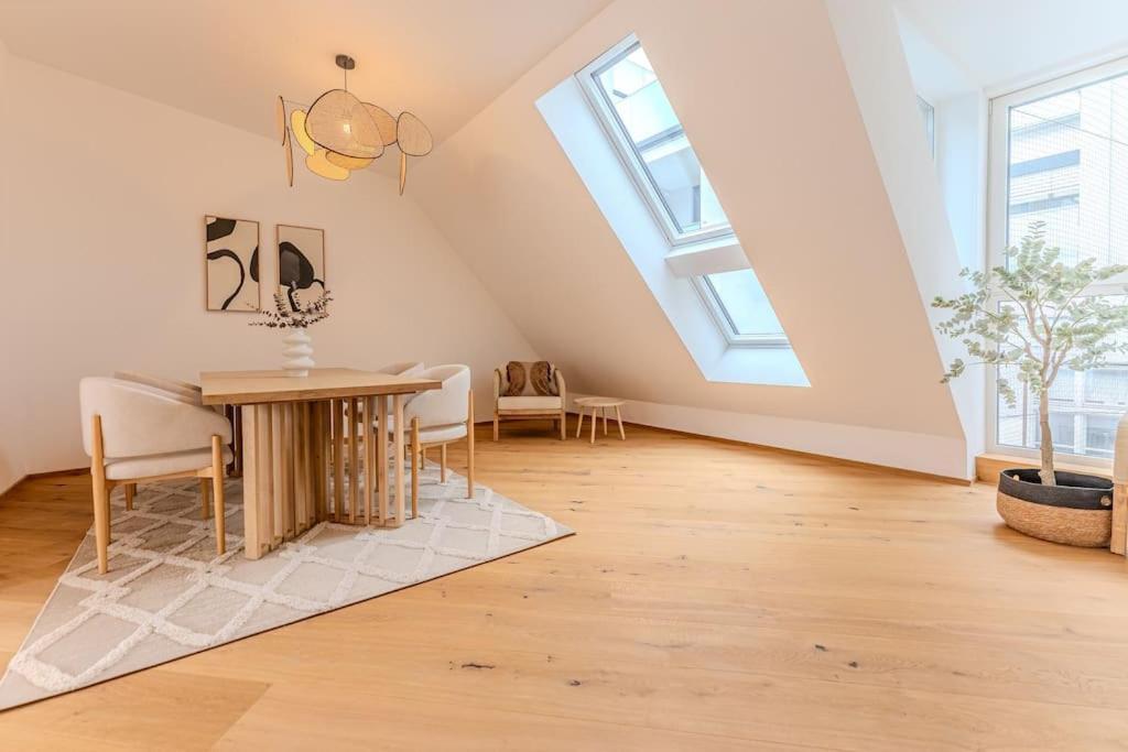 Neustift Deluxe Lägenhet Wien Exteriör bild