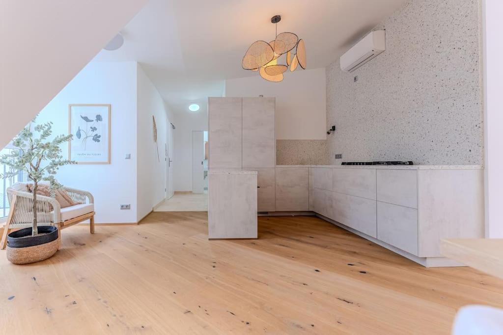 Neustift Deluxe Lägenhet Wien Exteriör bild
