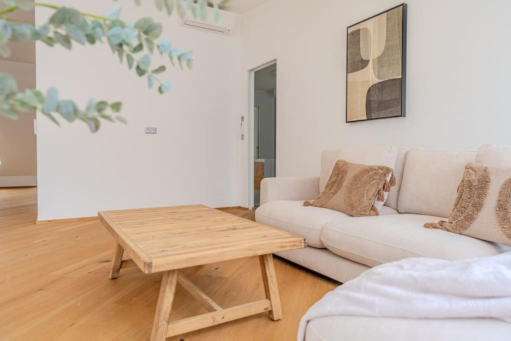Neustift Deluxe Lägenhet Wien Exteriör bild